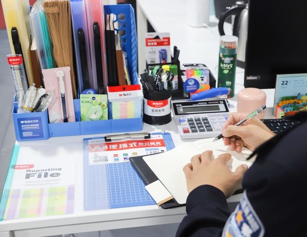 晨光连续五年以高品质办公文具为进博保驾护航